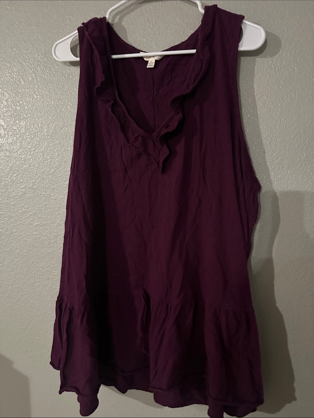 Terra & Sky Sleeveless Ruffle V-Neck Tank Top in Deep Plum
